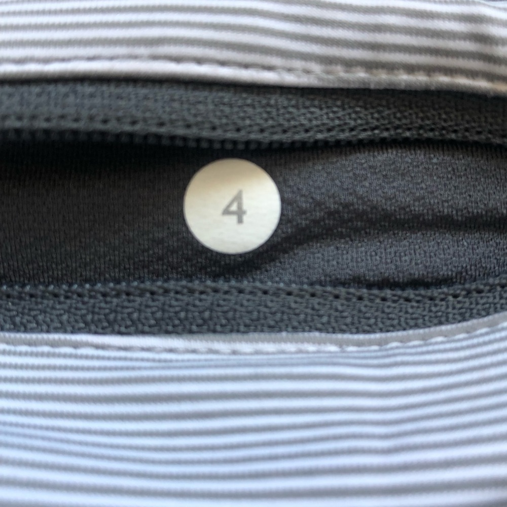 Lululemon Speed Short - Picture 7 of 9